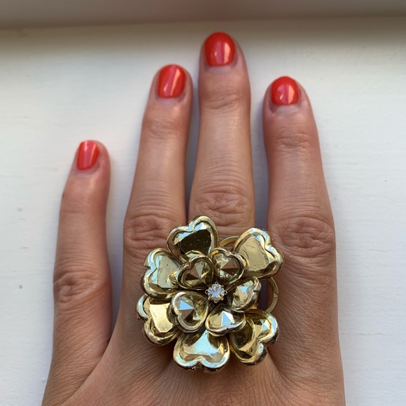 Chunky & shiny gold / diamond flower ring - Picture 6 of 6
